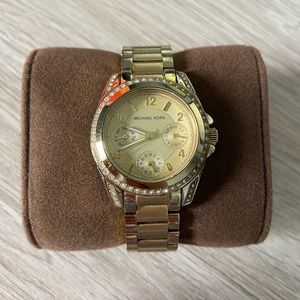 Women's Micheal Kors MK-5639 Gold Wrist Watch